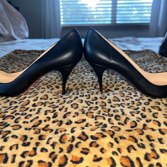 Christian Louboutin Women's Decollete 554 Pumps Leather - Picture 4 of 5